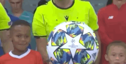 孔帕尼：不关注本菲卡与格雷罗的传闻，任何转会只会内部讨论