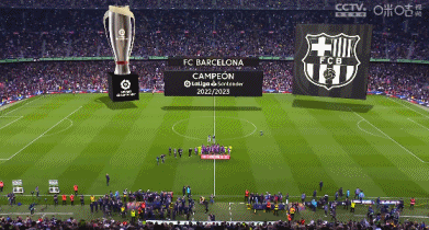 射门时速：眨眼之间，电光火石！没有什么比目睹球员...（风驰电掣的射门：一瞬即发，震撼全场）