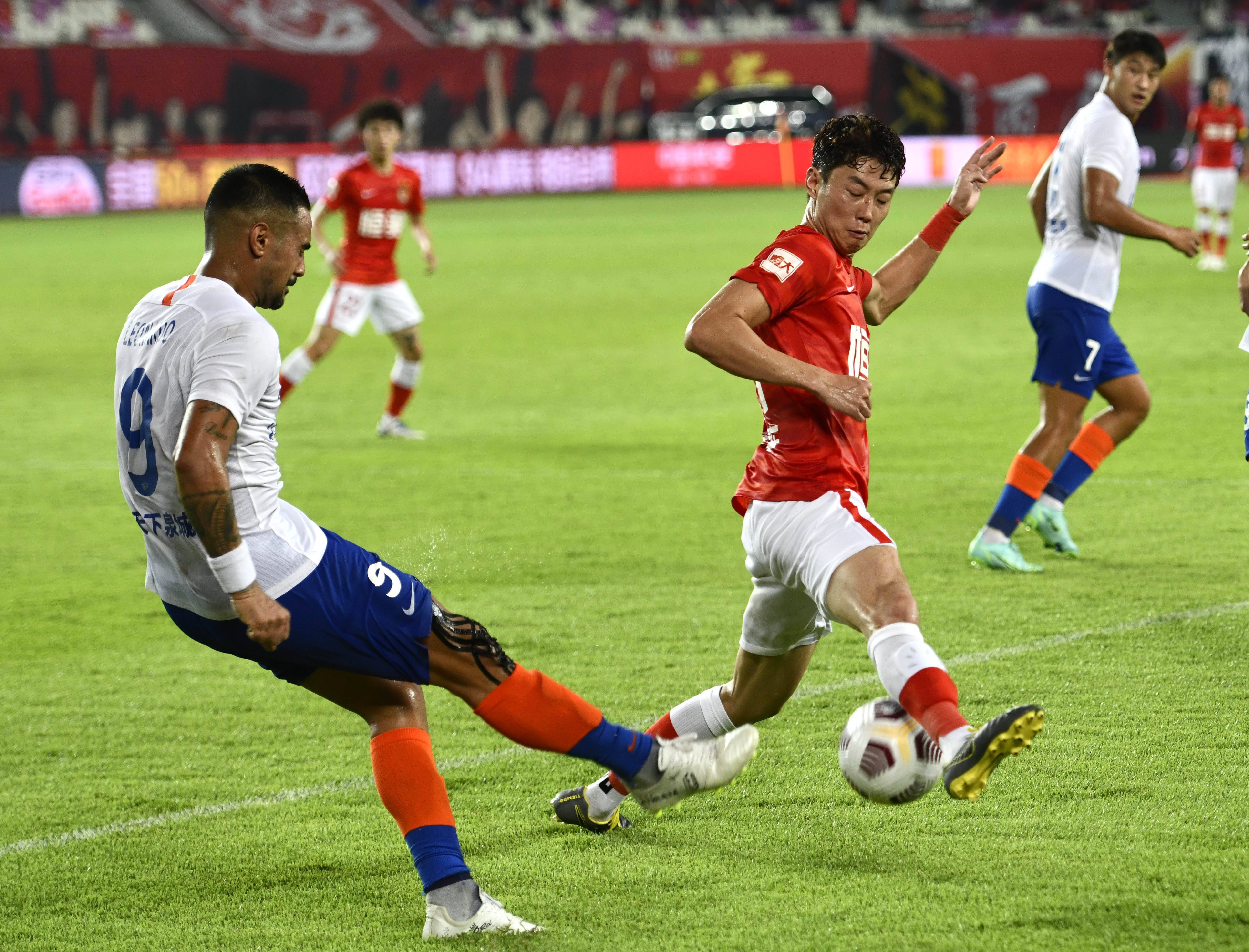 官方：萨拉赫获准缺席埃及队周一的友谊赛（官方确认萨拉赫可缺席埃及队周一友谊赛）