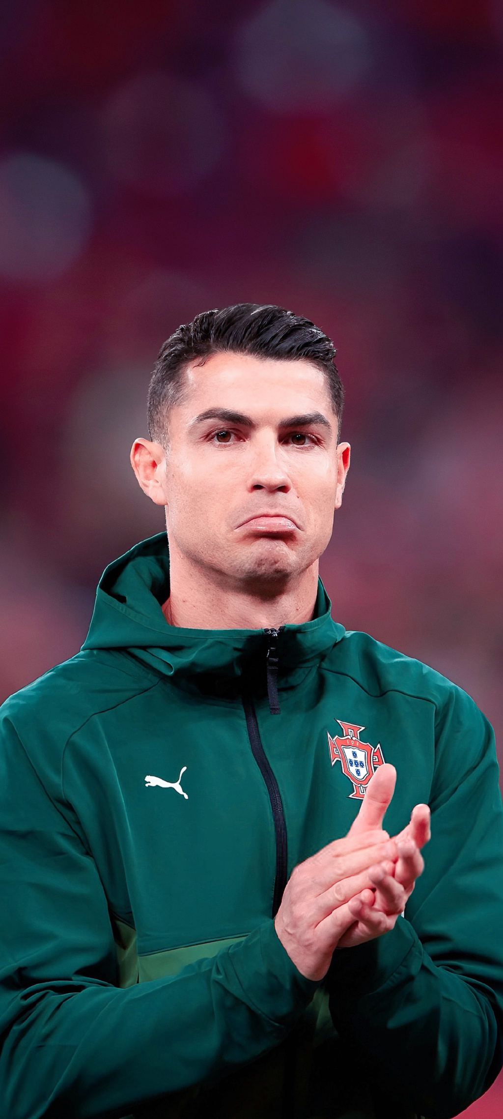 罗马诺：B费仍是沙特球队重要引援之一，但冬窗转会不现实（罗马诺：沙特球队仍将B费列为重点目标，冬窗转会基本无望）